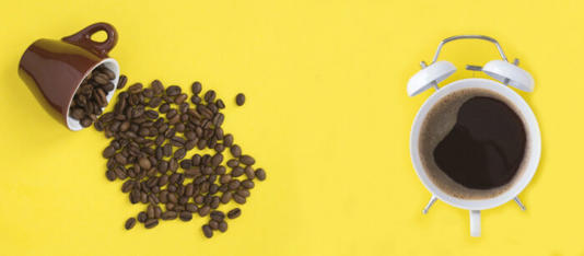 커피 마시기 가장 좋은 시간은 아침에 일어난 뒤 한두시간 지난 뒤이다. [사진=게티이미지뱅크]© 제공: 코메디닷컴